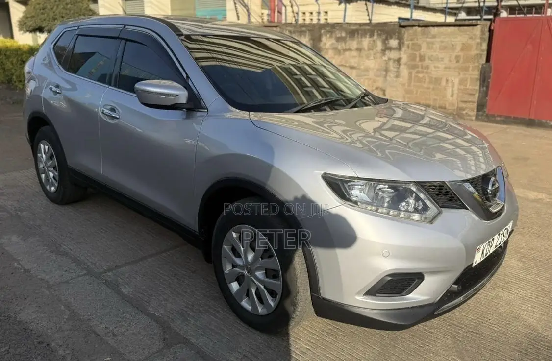 Nissan X-Trail 2.0 Petrol AWD 2016 Silver