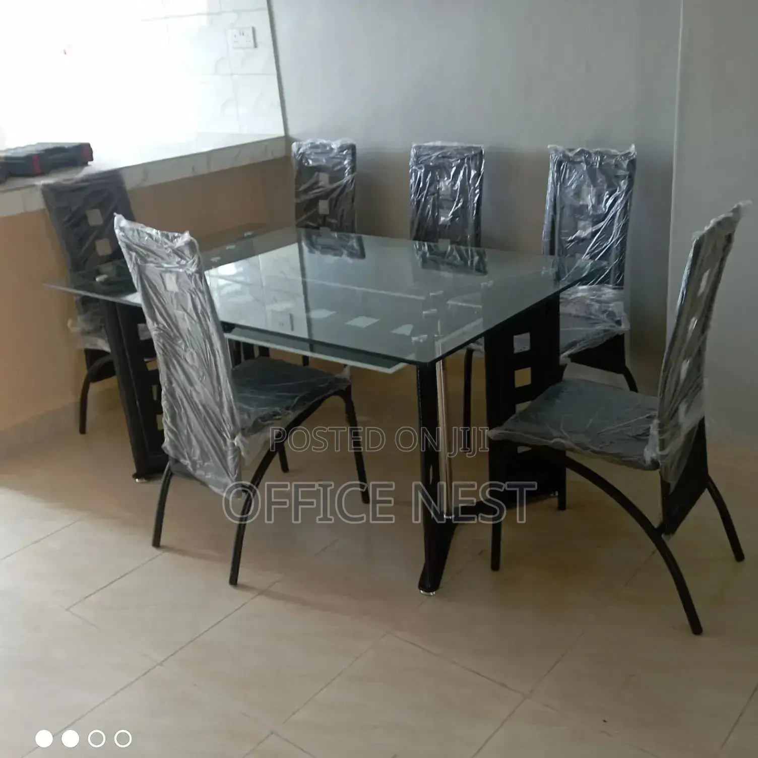 Classic 6 Seater Glass Dining Table