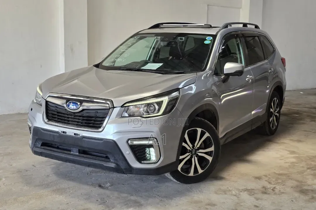Subaru Forester Touring AWD 2019 Silver