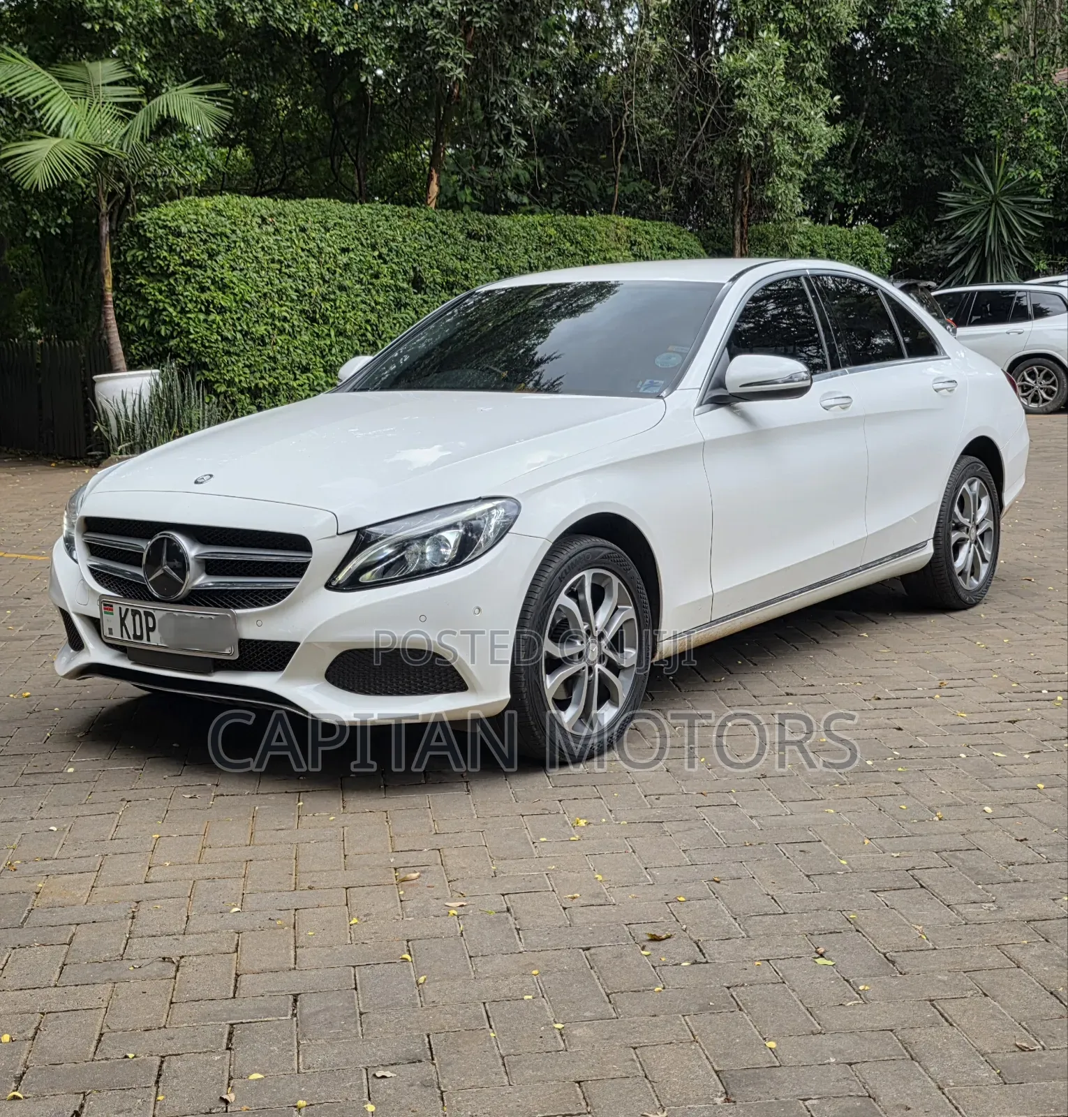 Mercedes-Benz C-Class C 180 7G-TRONIC PLUS (W205) 2016 White
