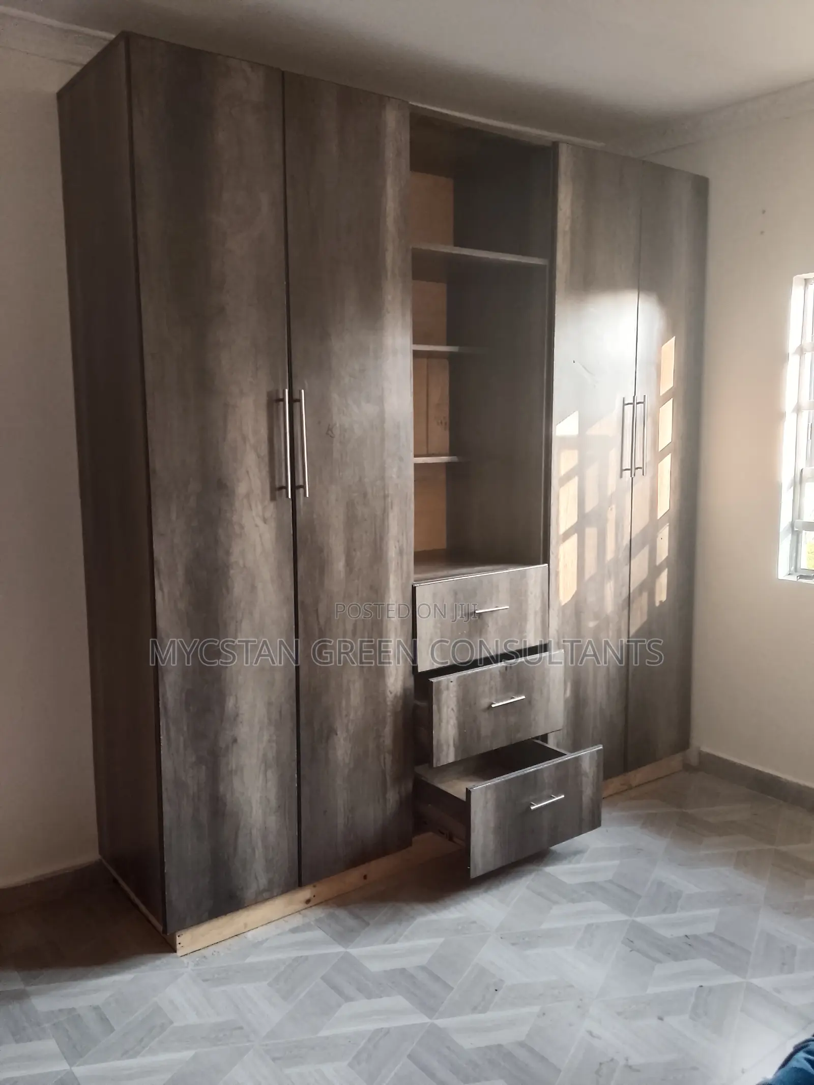 Best Home Cabinets | Mdf, Hardwood Pvc Options