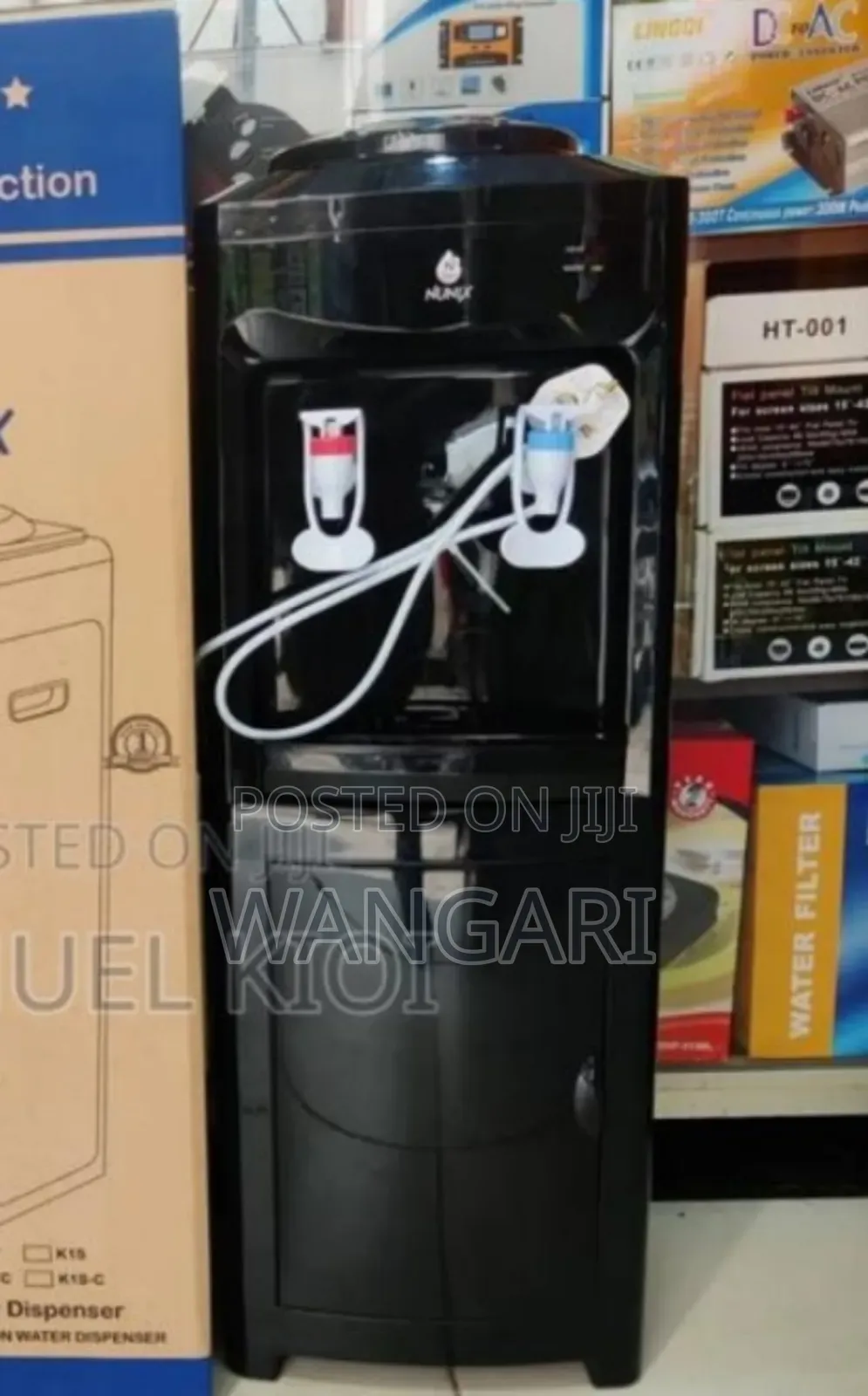 Black Hot and Normal Nunix Q7 Dispenser