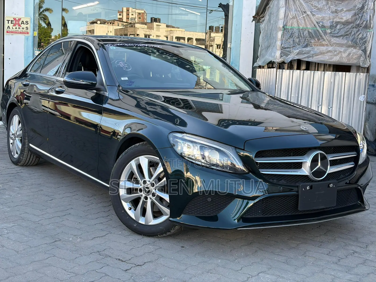 Mercedes-Benz C200 2019 Green