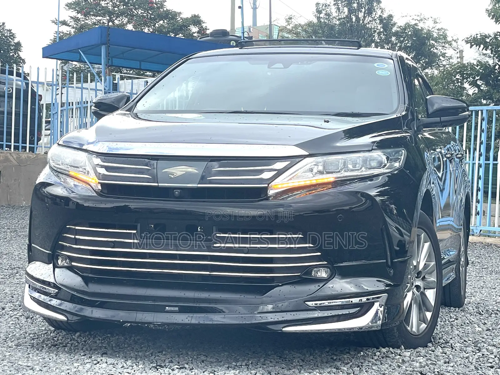 Toyota Harrier 2.0 2019 Black