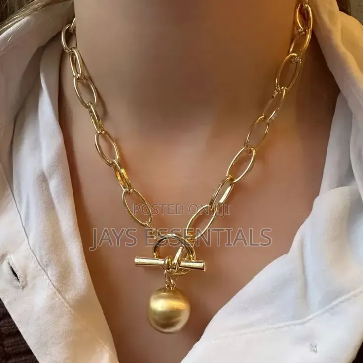 Stylish Statement Necklaces