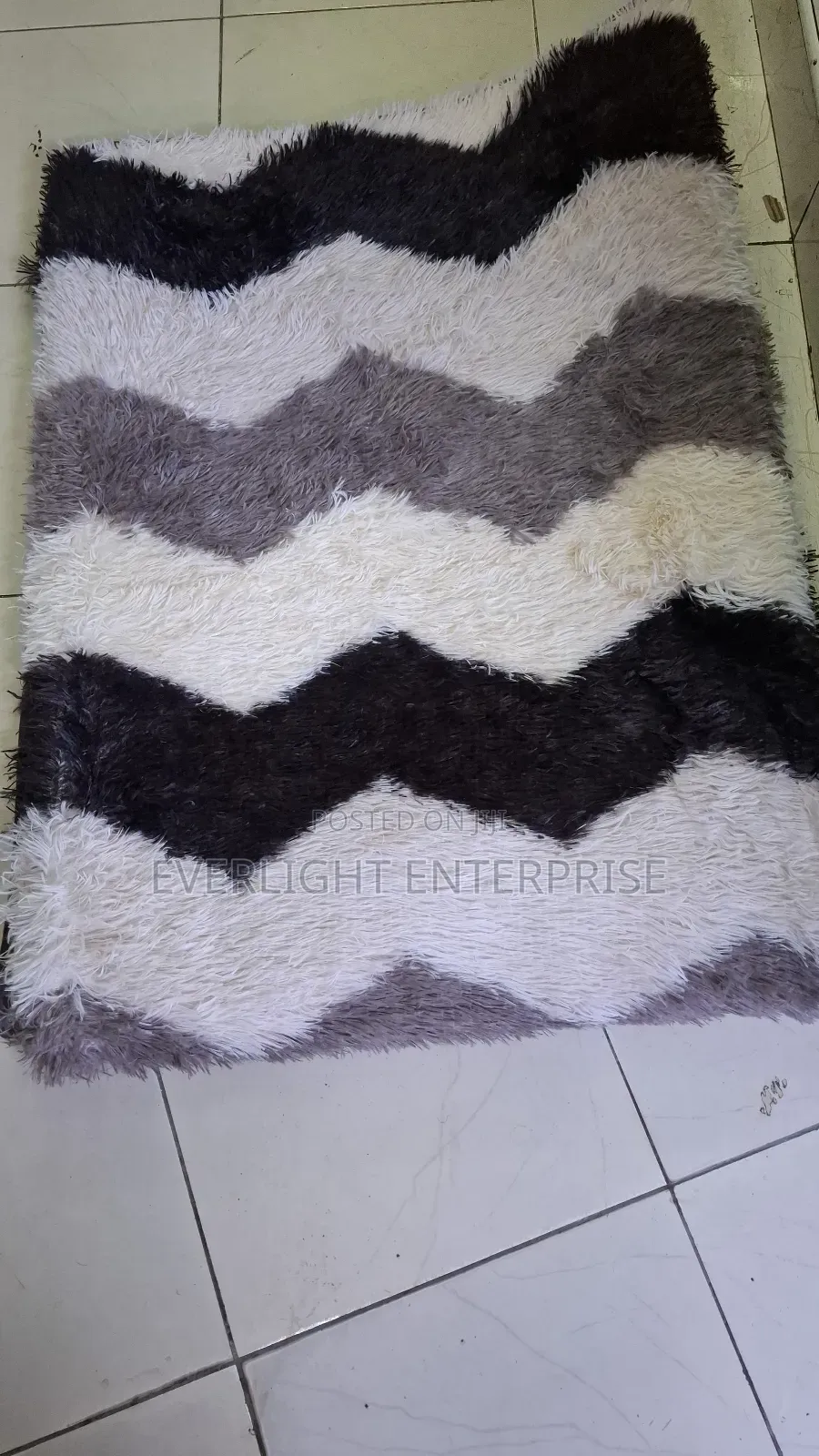 Fluffy Carpet 7x10
