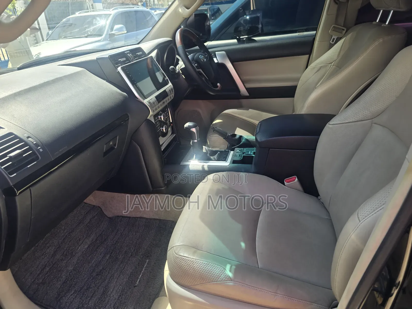 Toyota Land Cruiser Prado 2022