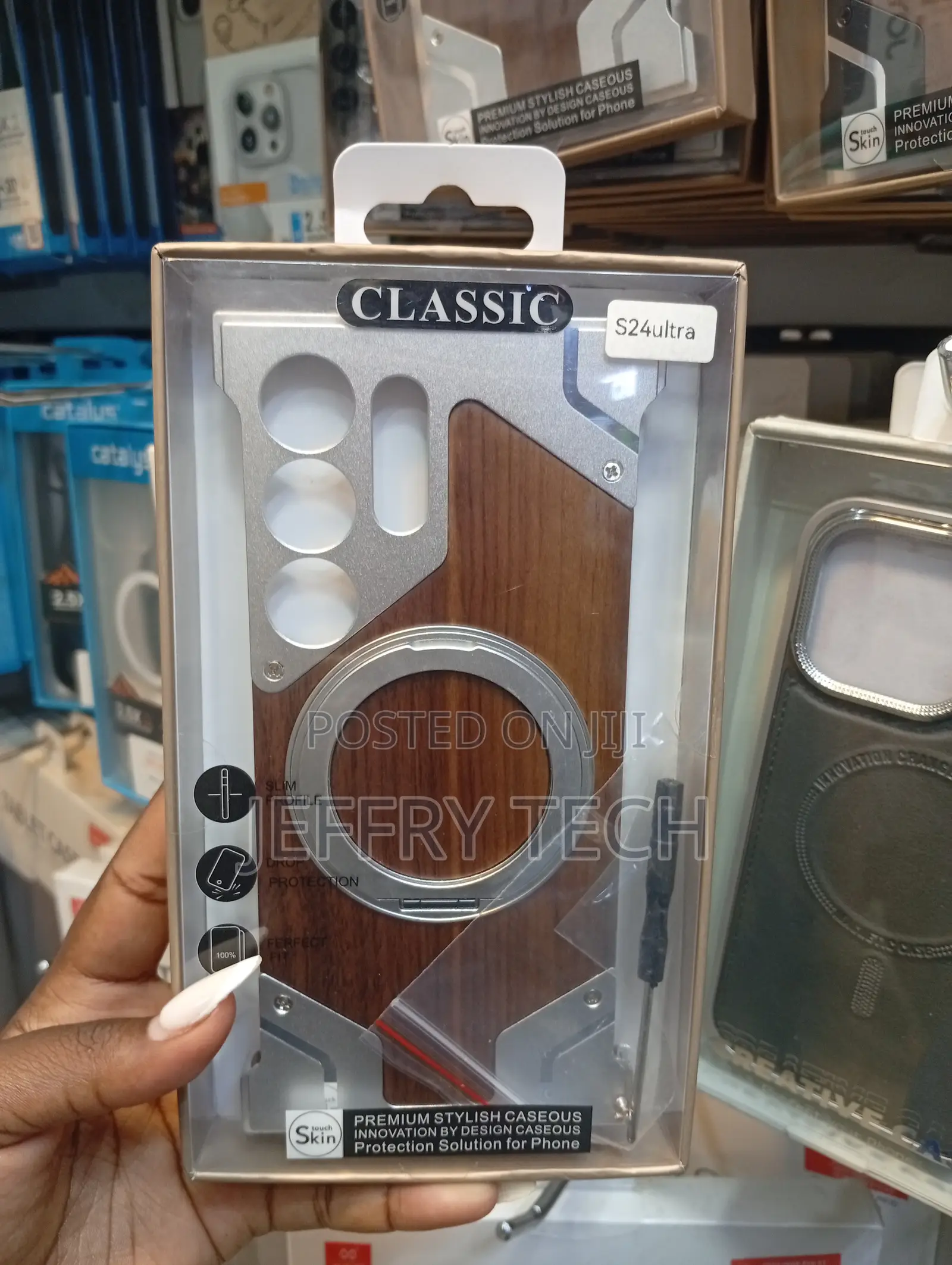 Borderless Magnetic Cover for the Samsung Galaxy S24 Ultra