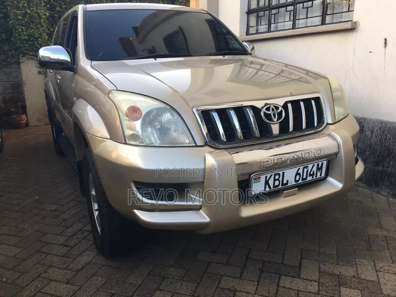 Toyota Land Cruiser 2008 Gold