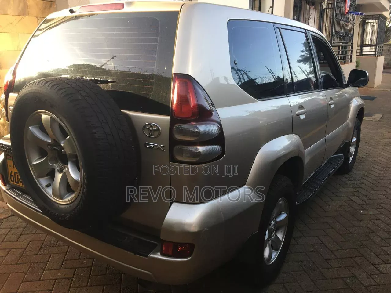 Toyota Land Cruiser 2008 Gold