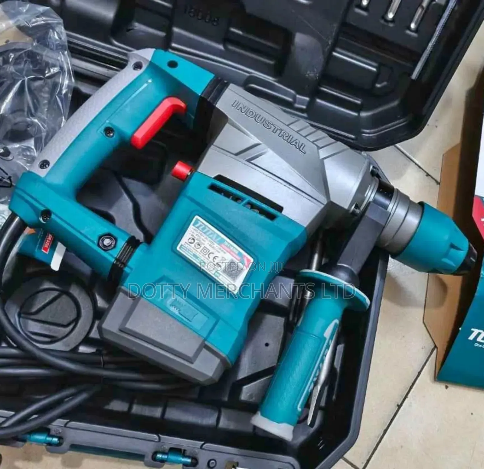 Total Rotary Hammer 1500w