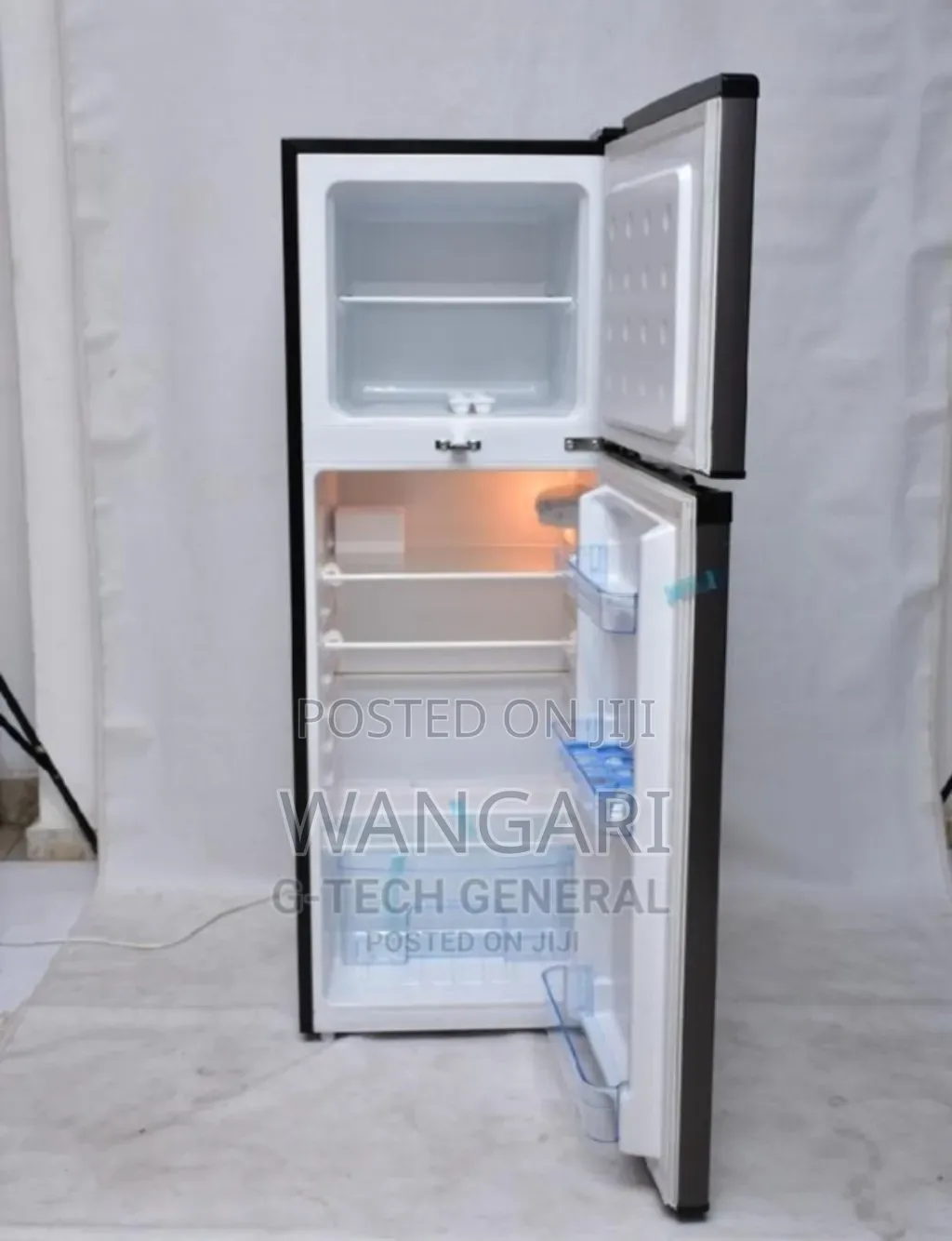 With Top Freezer Von 136l Fridge