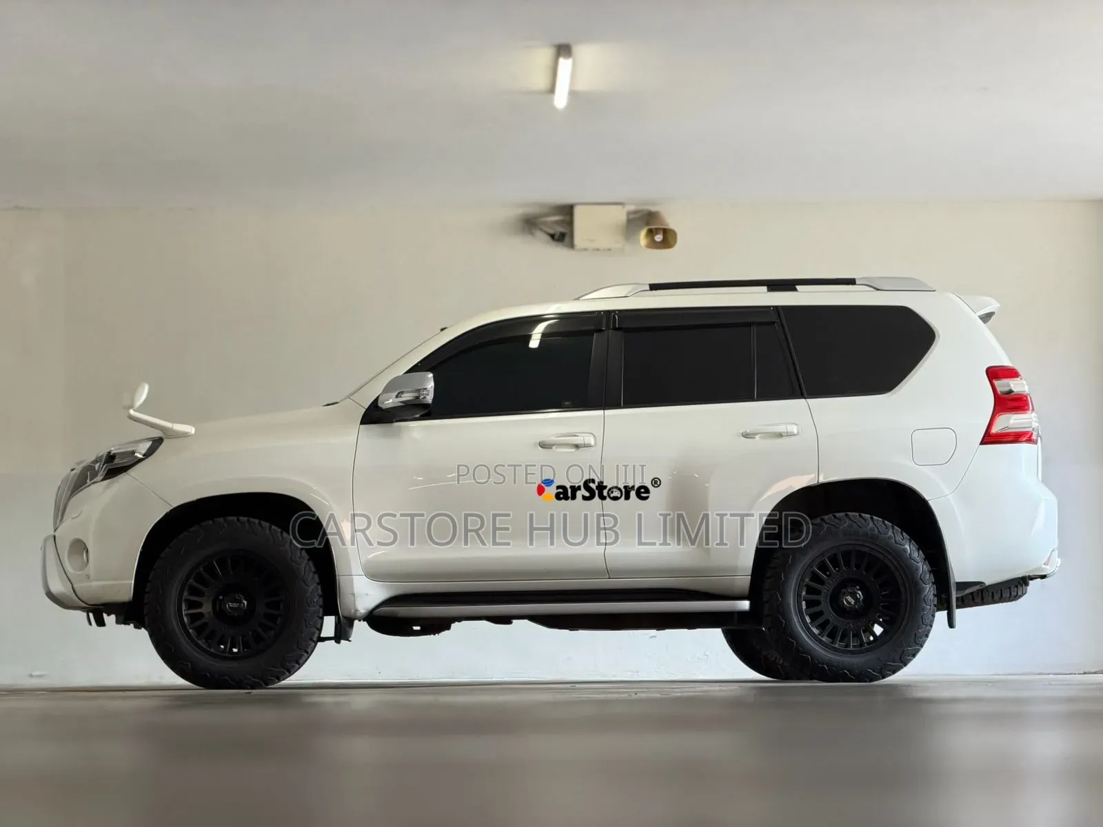 Toyota Land Cruiser Prado 2.8 2018 White