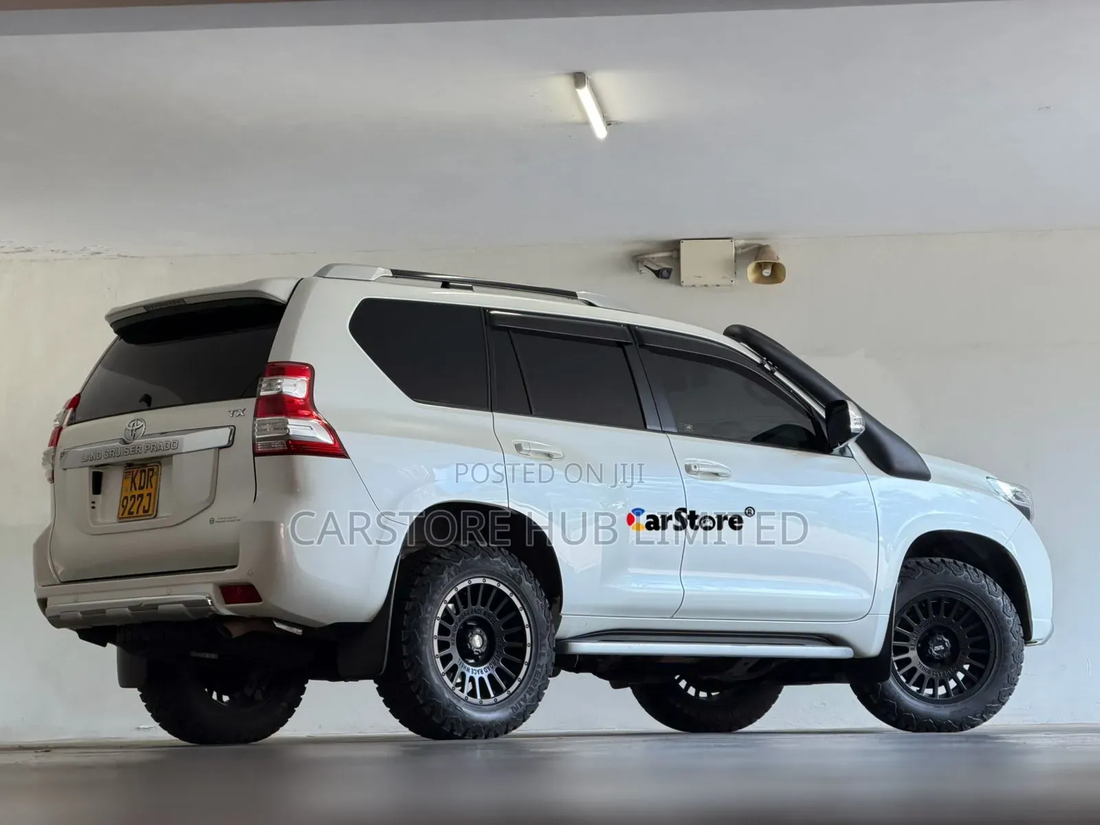 Toyota Land Cruiser Prado 2.8 2018 White
