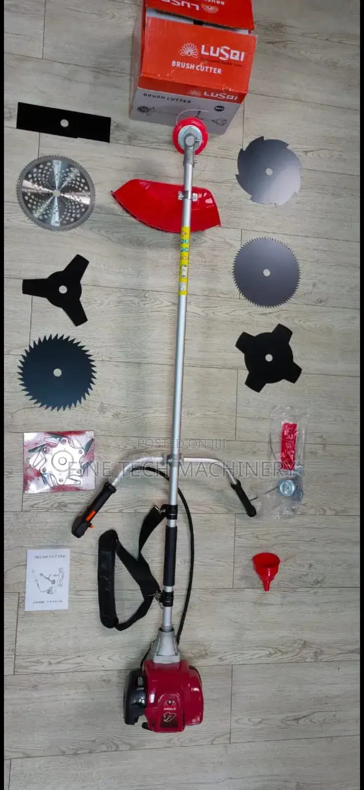 Lusqi 4-Stroke Petrol Brush Cutter