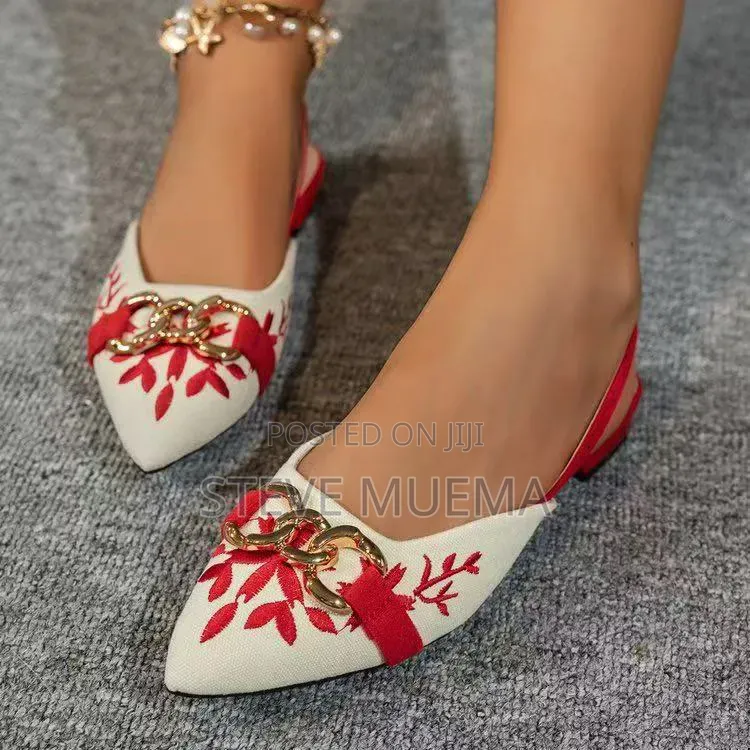 Aura Slingback No 36-43