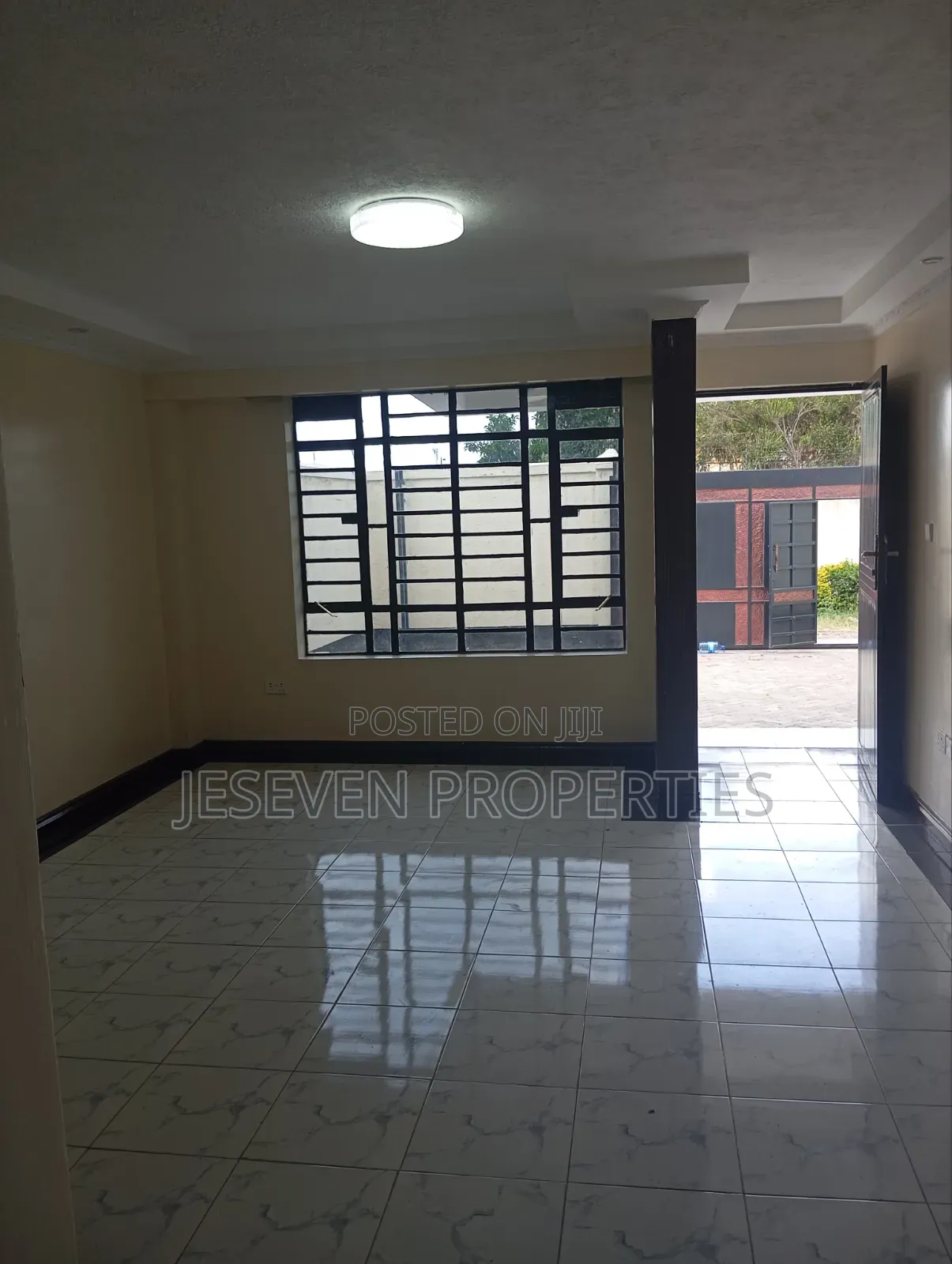 4bdrm Townhouse / Terrace in Syokimau, Gateway Mall Area for rent