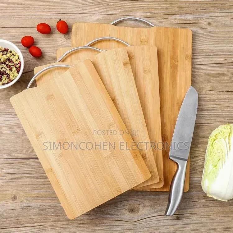 28cm Bamboo Cutting Board With 
Stainless Handle