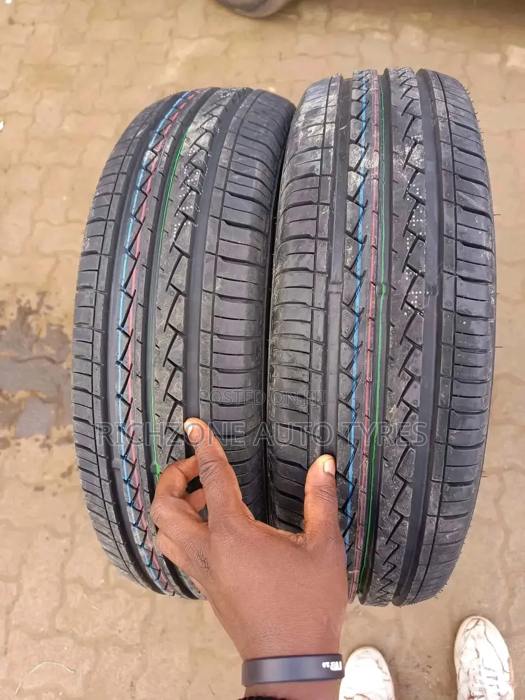 Comforser 205/65r15