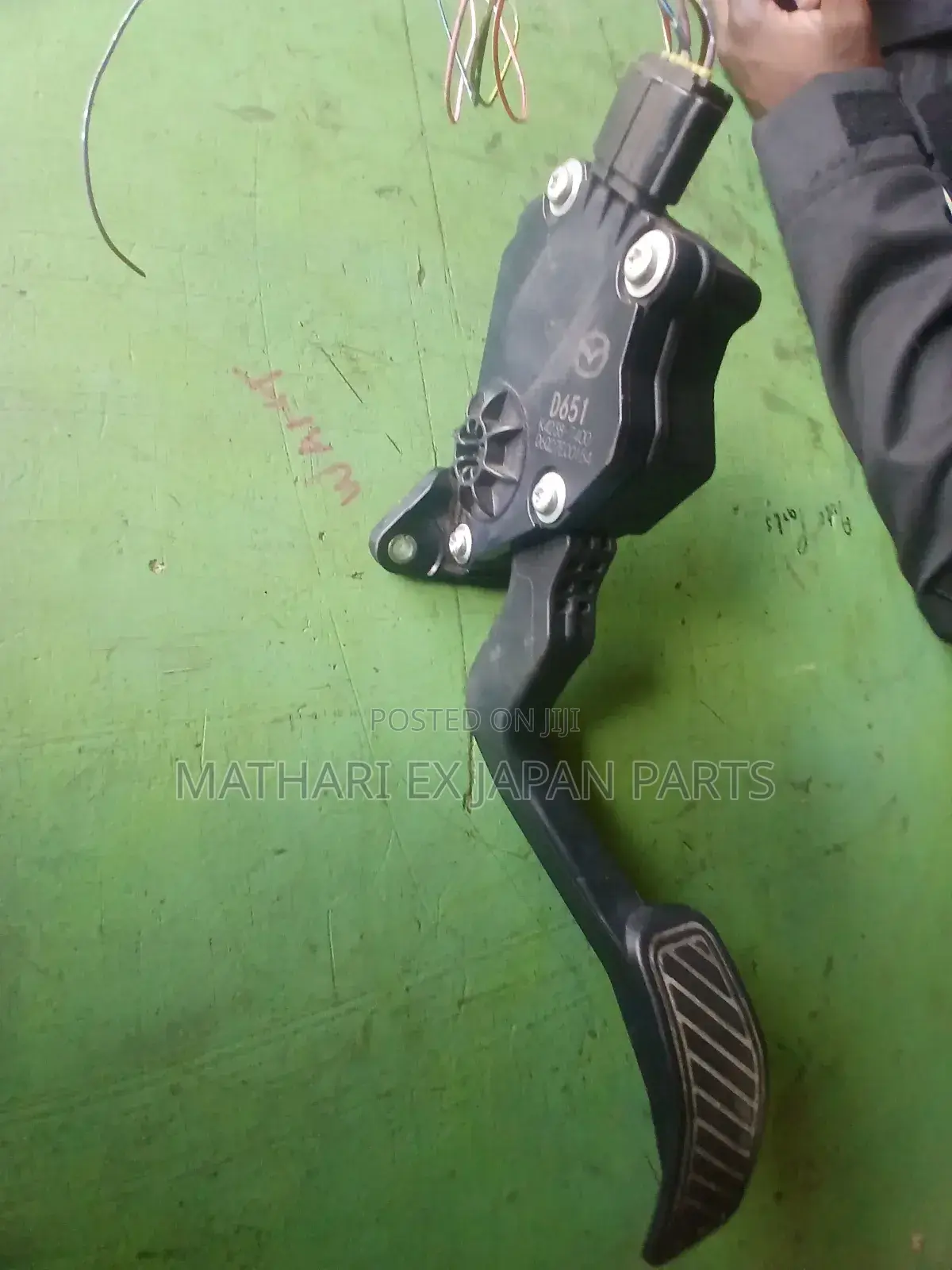 Mazda Demio 2007–2015 Accelerator Pedal D651-41-600a Original Ex-Japan