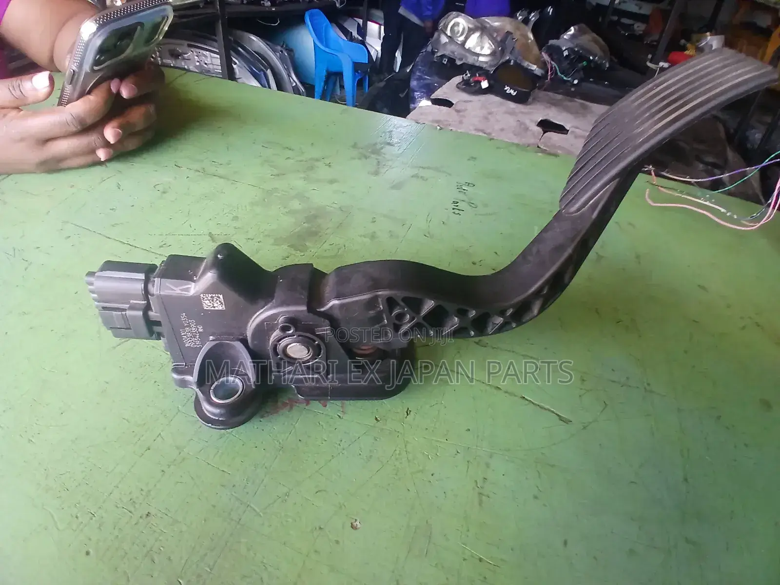 Mitsubishi Outlander 2008–2016 Accelerator Pedal Original Ex-Japan