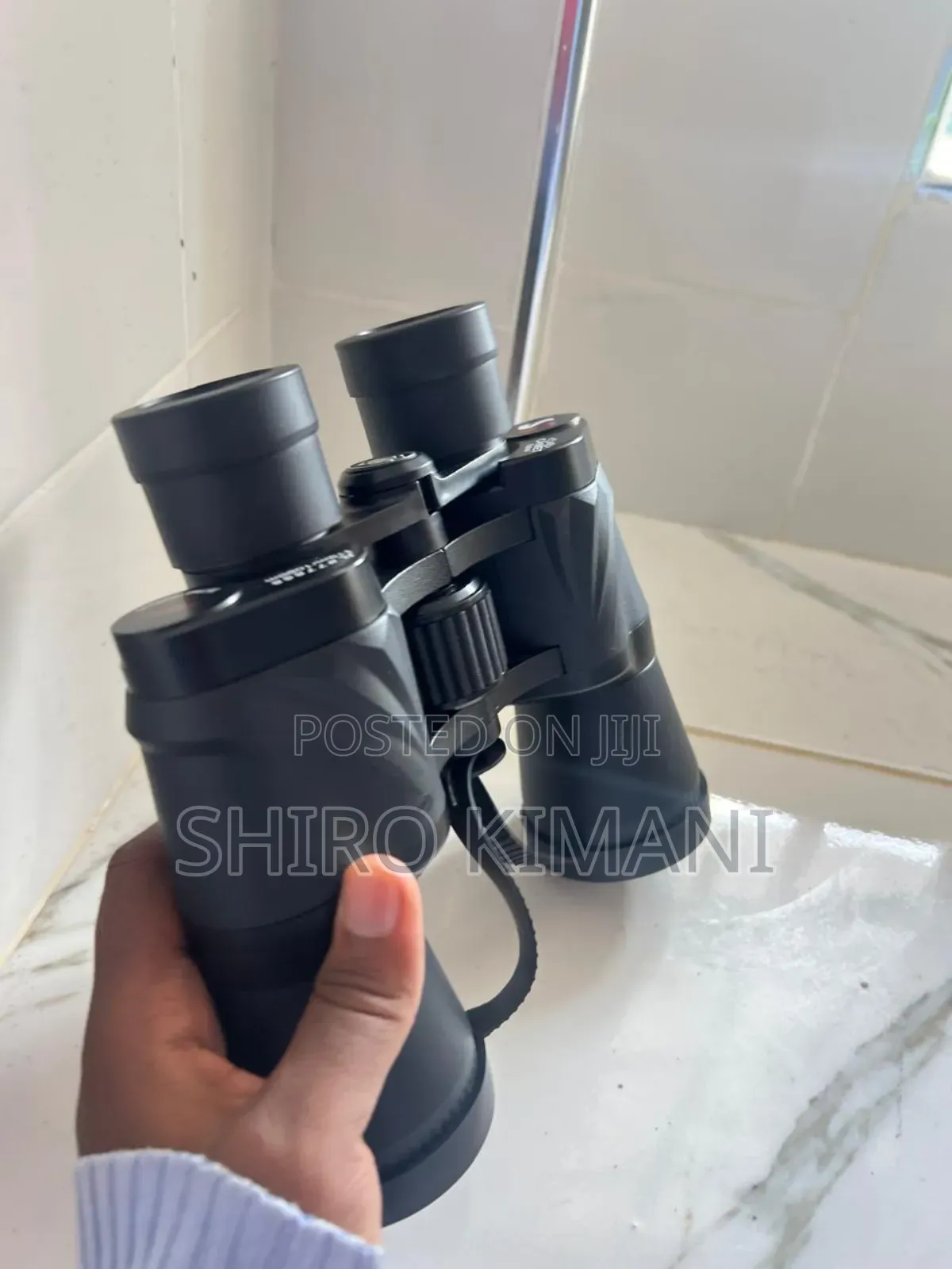 Easy Focus Binoculars