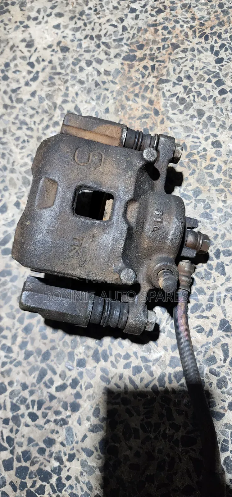 Suzuki Alto 2010 Front Brake Caliper