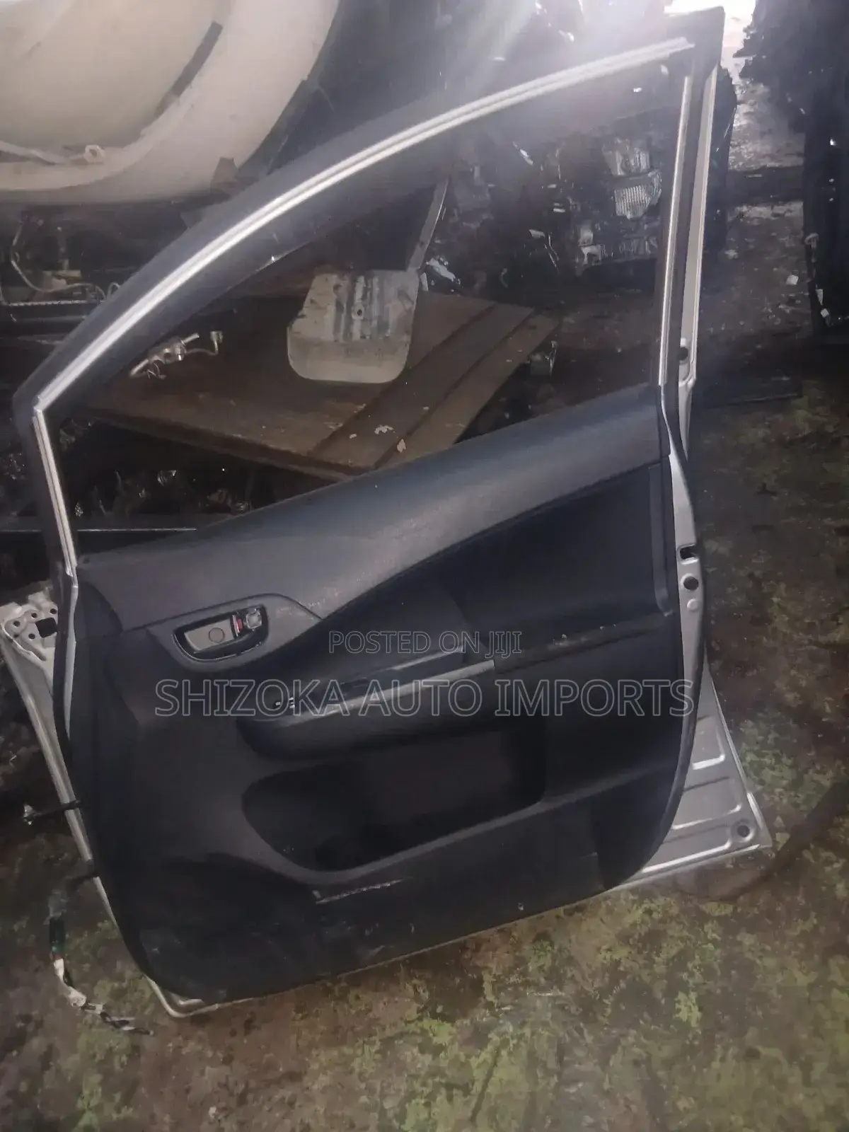 Toyota Ractis Driver Door 2011 Original Ex-Japan