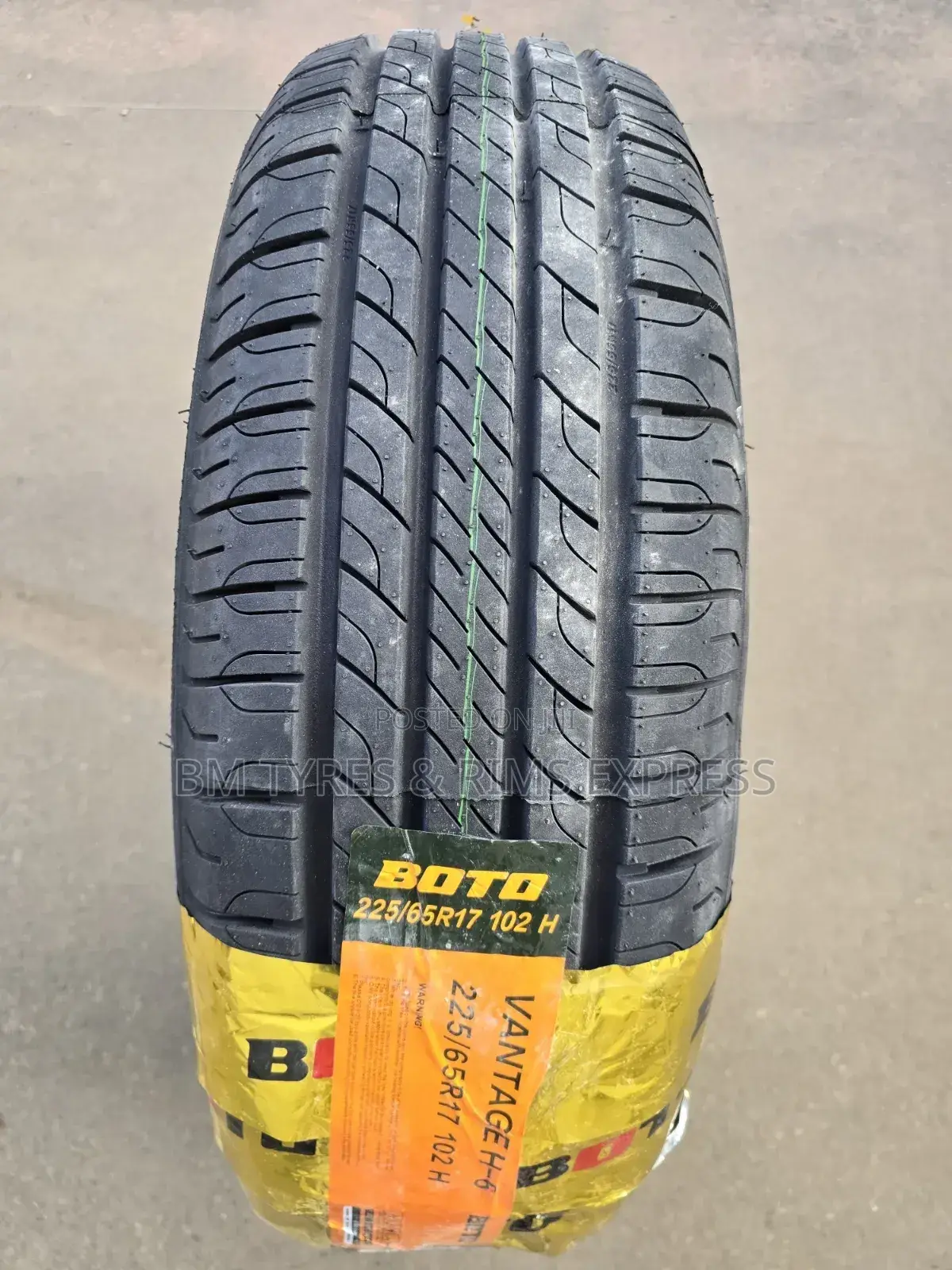 225 /65 R17 Boto (Highway)