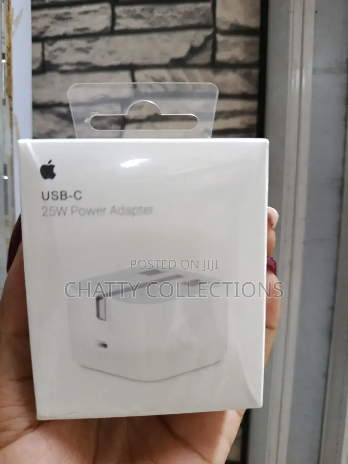 25 W C to iPhone Adapter / iPhone Header