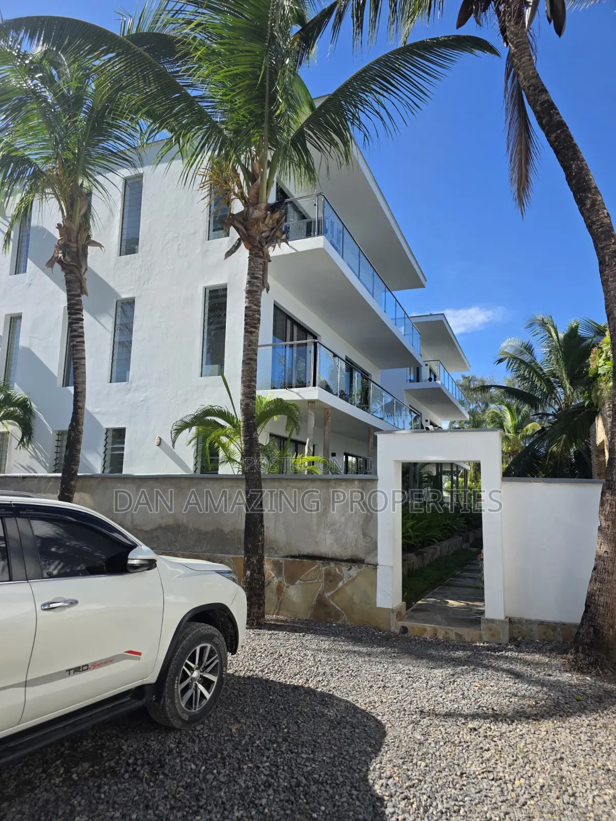 Furnished 2bdrm Condo in Kanamai, Kikambala for sale