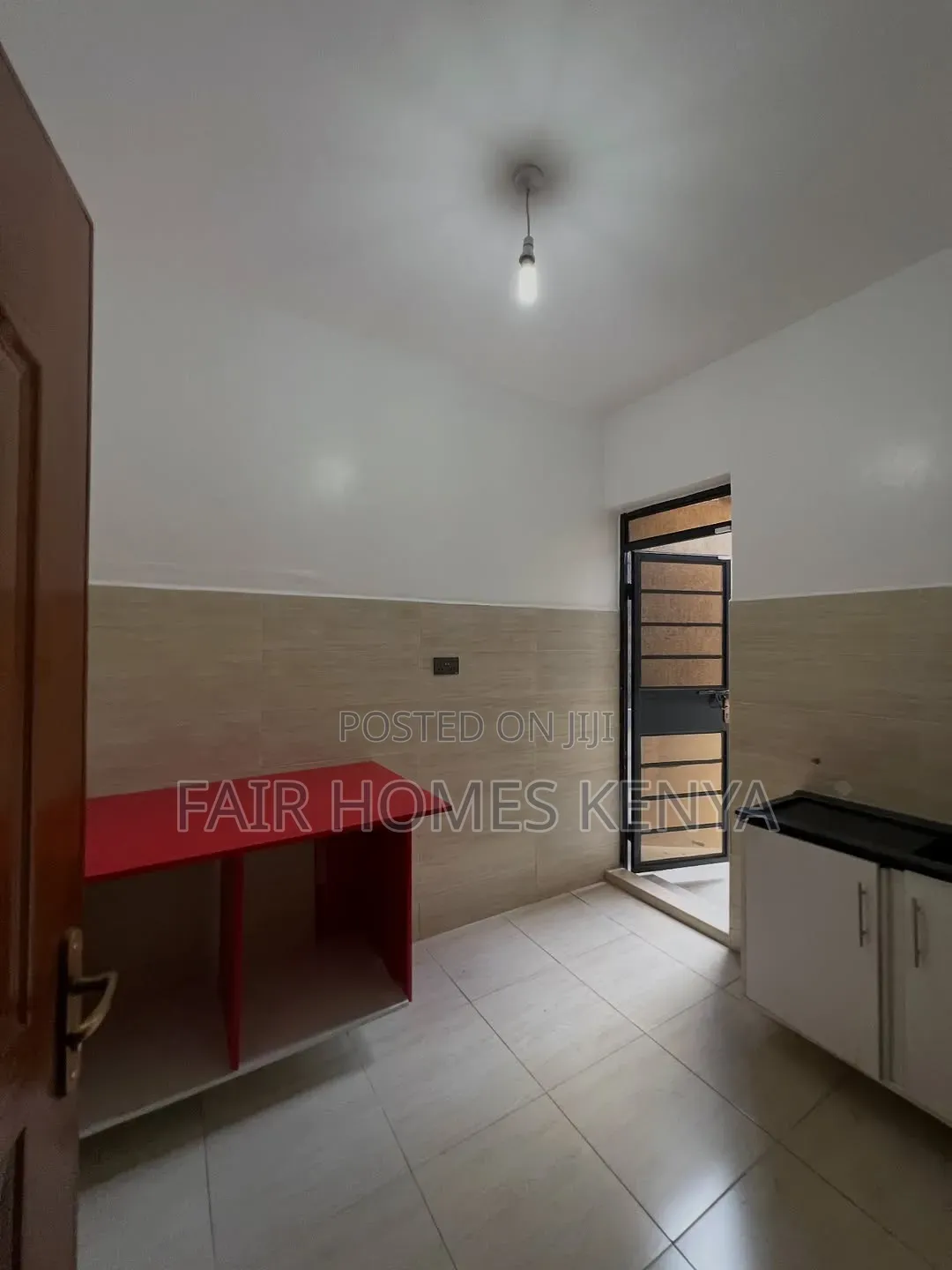 5bdrm Townhouse / Terrace in Kabasiran Avenue, Muthangari for rent