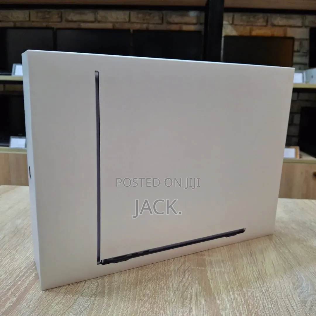 New Laptop Apple MacBook Air 2026 M5 13-inch 16GB Apple M5 SSD 512GB