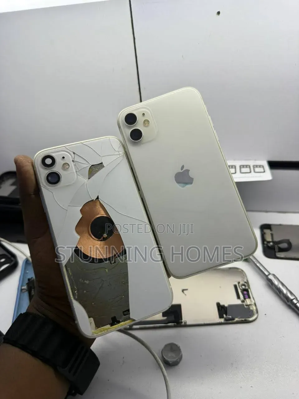 iPhone X 11 12 13 14 15 Screens Now Available