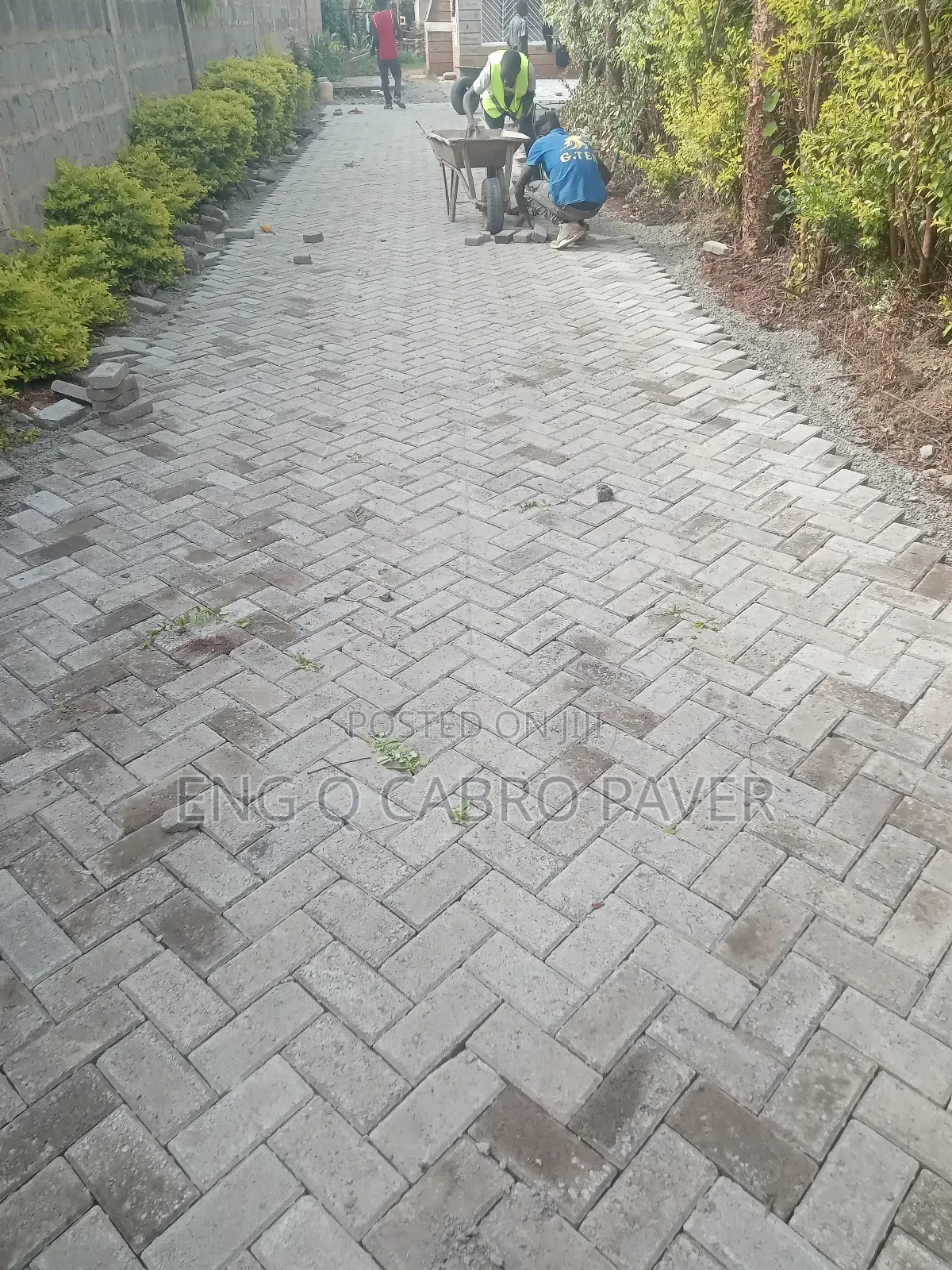 Eng Q Cabro Paver Professional Cabros Fix and Polishing