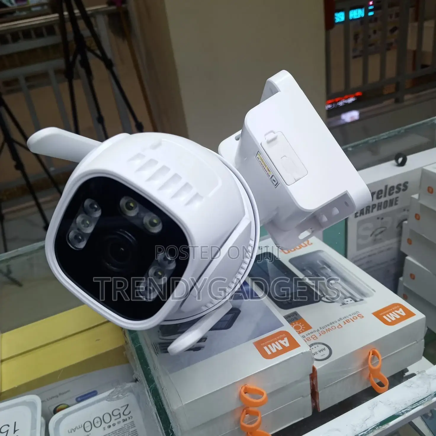 Geek Space Solar PTZ Camera 360° 5g Remote Viewing