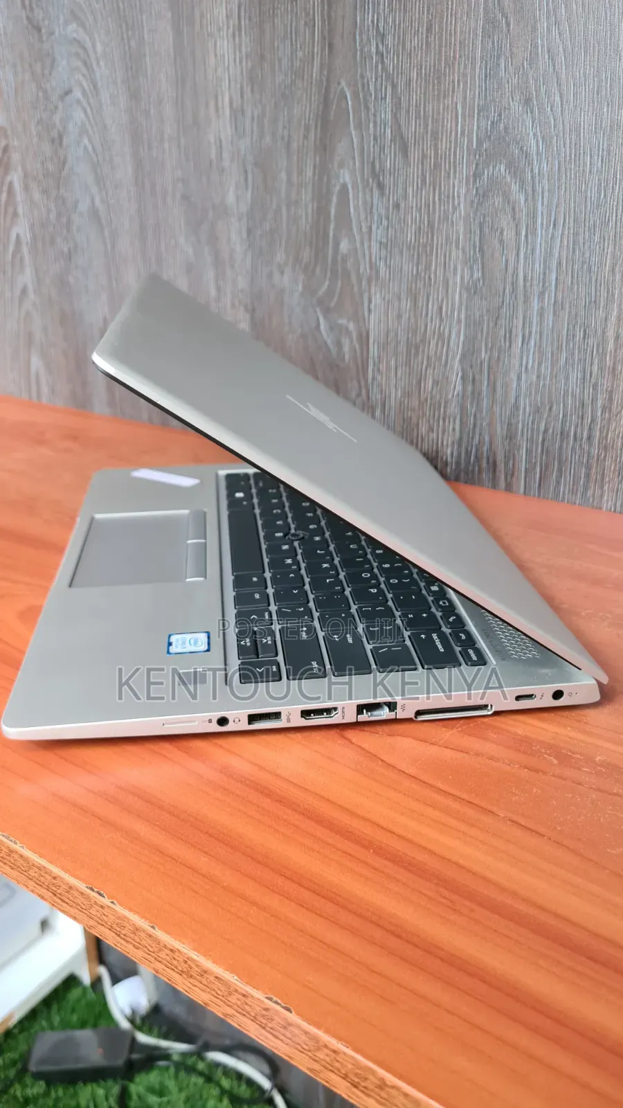 Laptop HP EliteBook 830 G6 8GB Intel Core i5 SSD 256GB