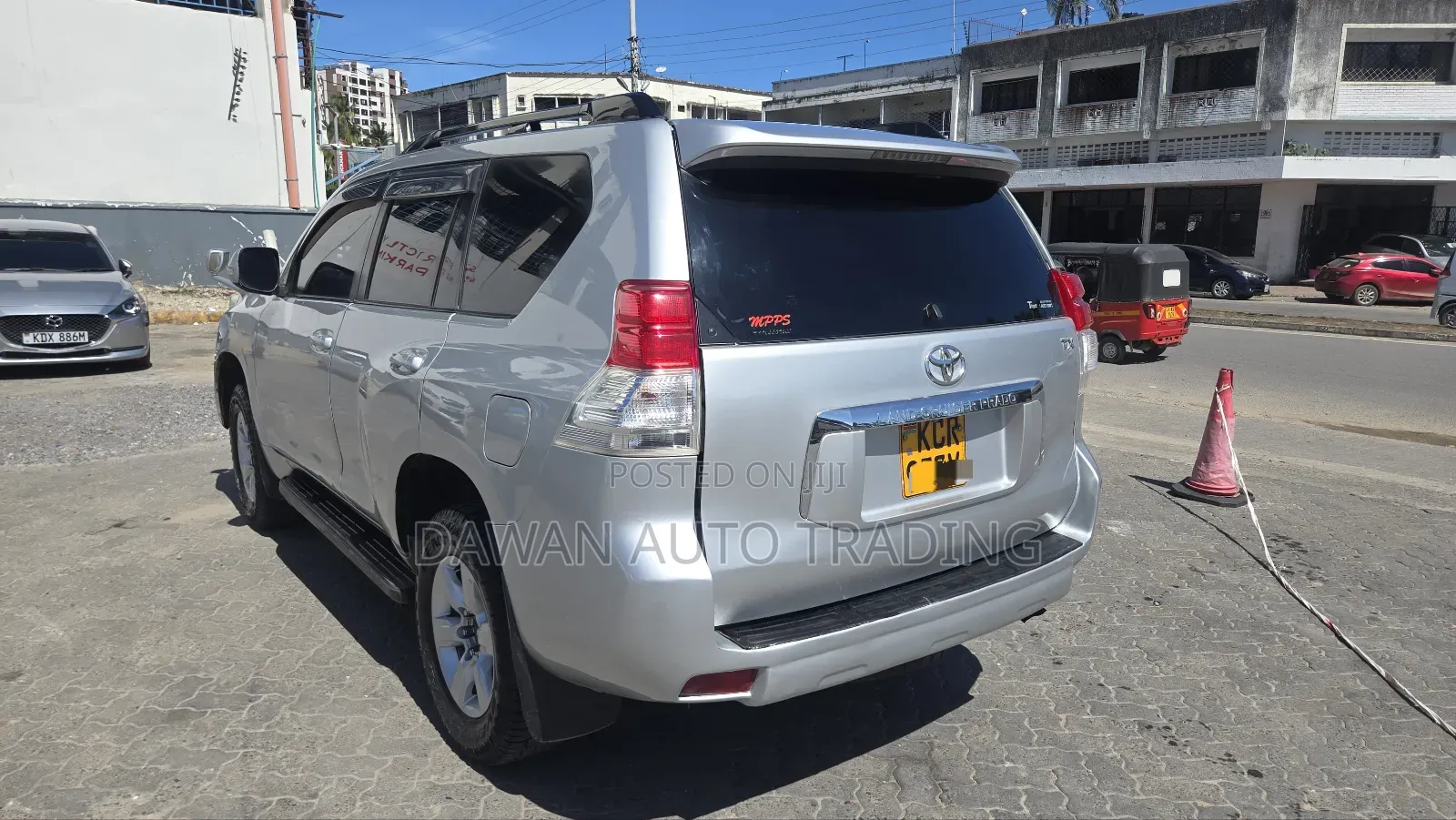 Toyota Land Cruiser Prado 2012 Silver