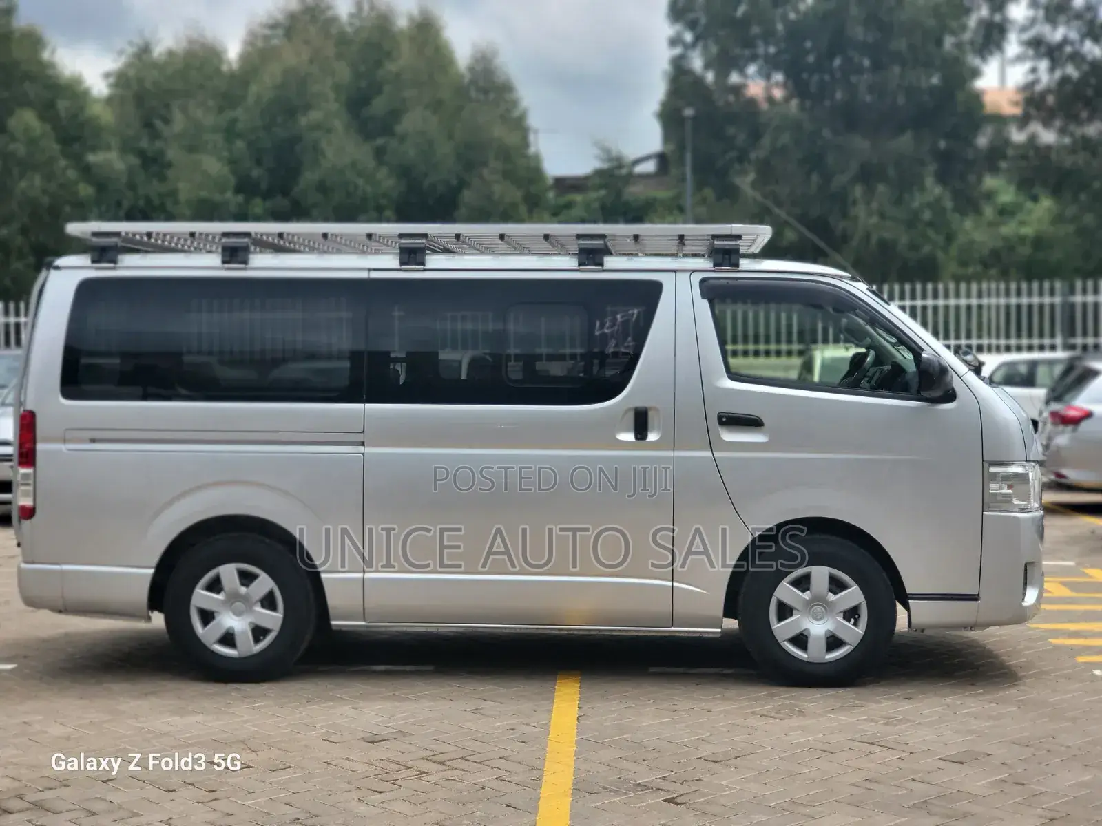 Toyota HiAce 2019 Silver