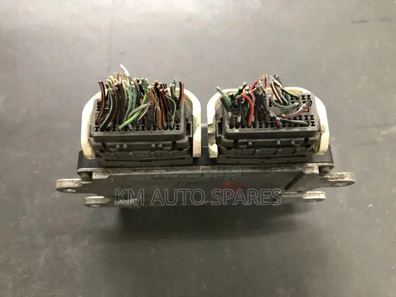 Mazda Lf Ecu for Axela, 3, Premacy, 5, Biante.