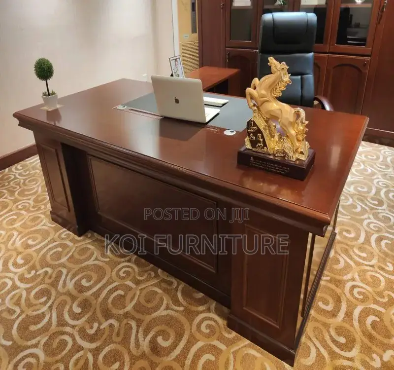 Office Desk; 1.6 Meters Executive Mahogany Aesthic Desk
