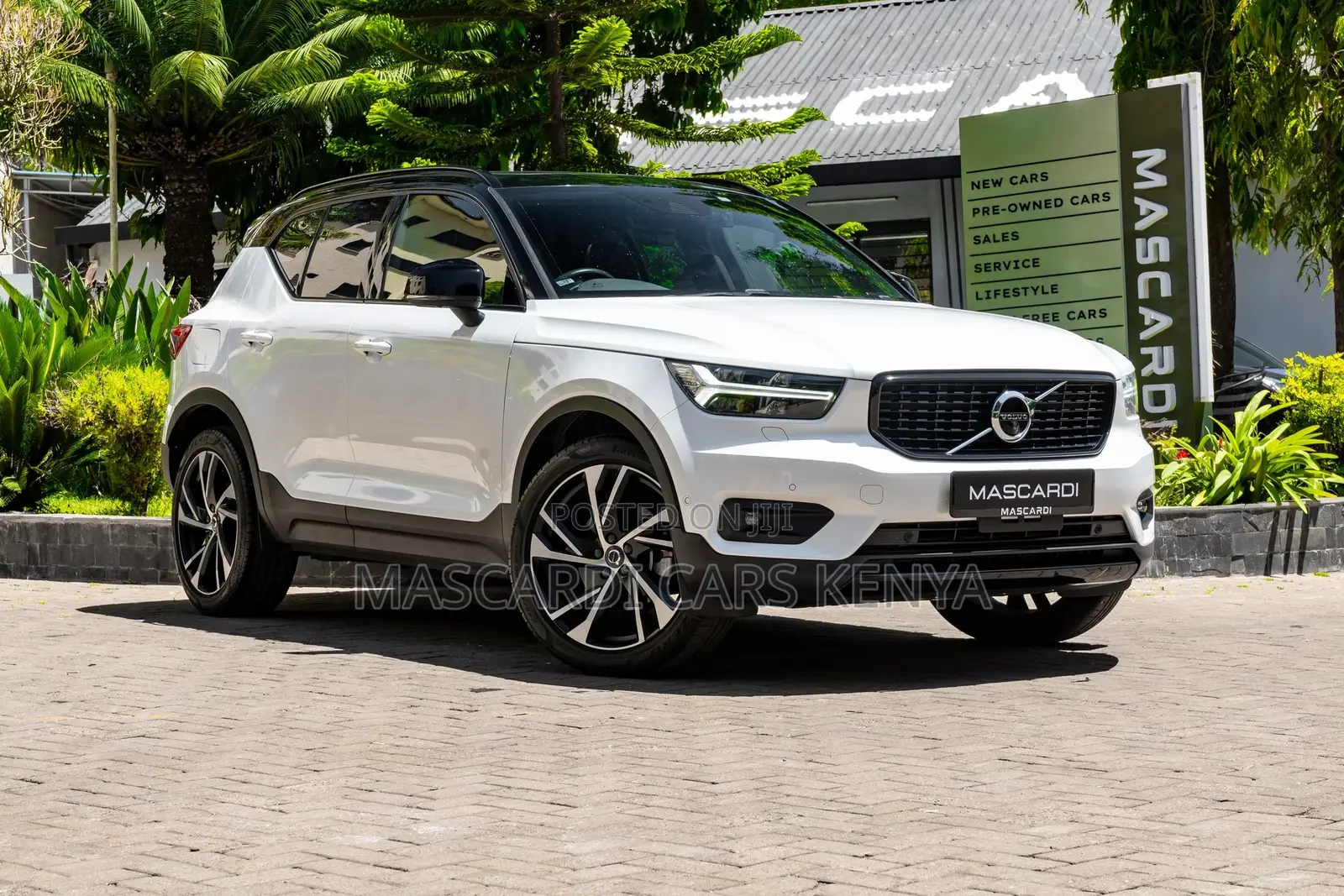 Volvo XC40 T5 Petrol AWD 2018 White