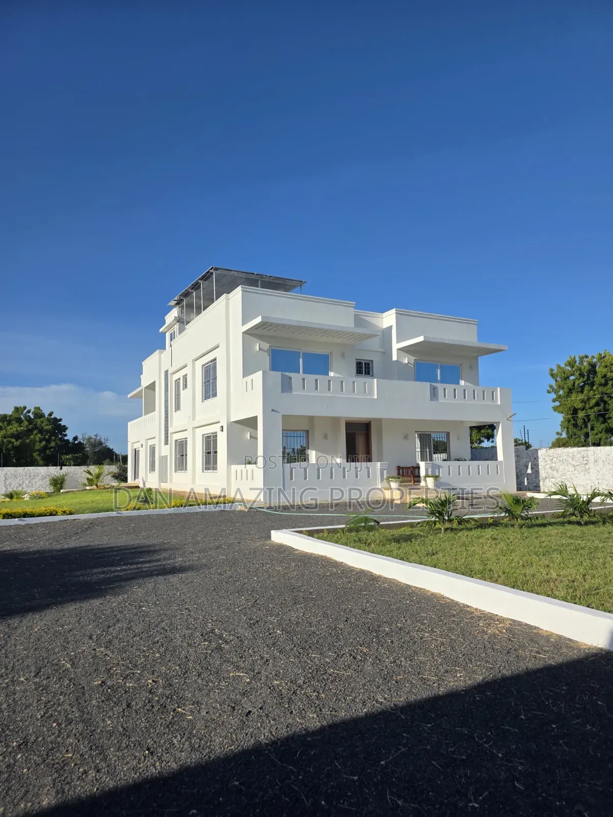 Furnished 6bdrm Villa in Bofa On 1/2 Acre, Kilifi Town for sale