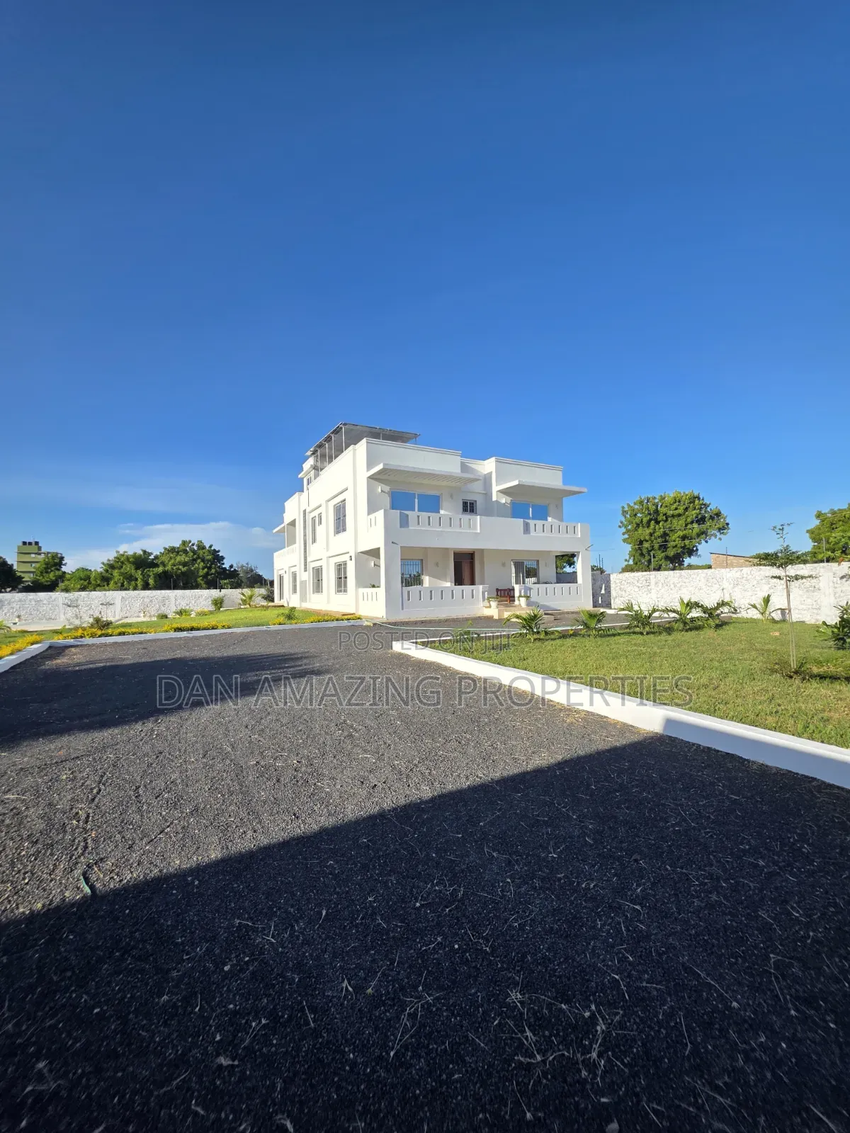 Furnished 6bdrm Villa in Bofa On 1/2 Acre, Kilifi Town for sale