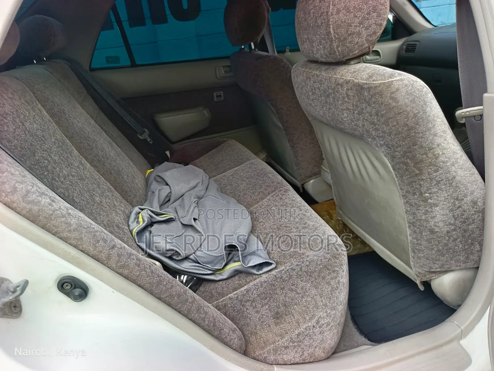 Toyota Corolla Sedan 1998 White