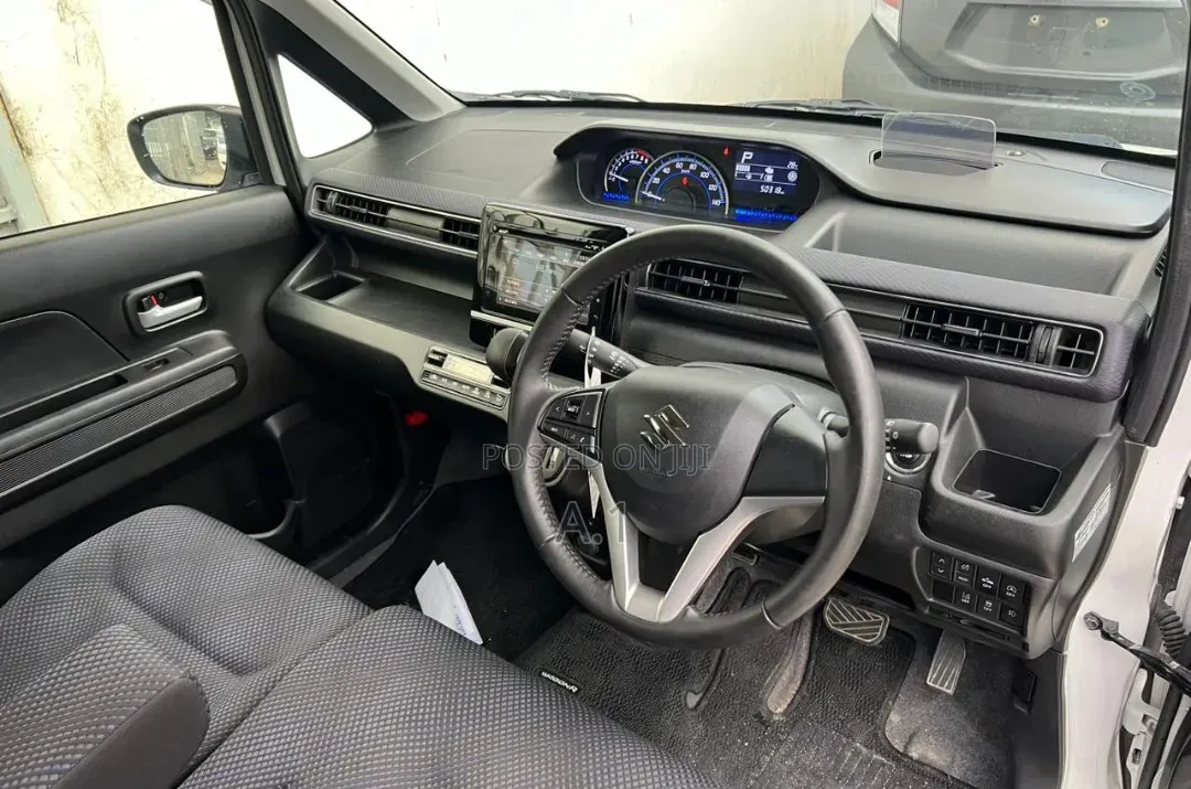 Suzuki Wagon R 660 Hybrid FWD 2018 Off white
