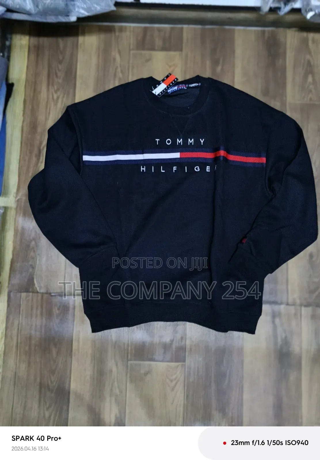 Quality Casual Round Neck Quarter Zip Tommy Finger Sweater