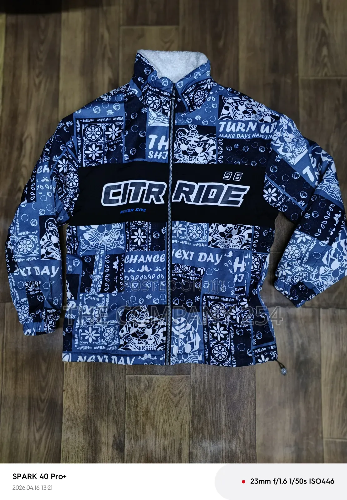 Quality Casual Puffed Unisex Designer All Weather Jacket Available