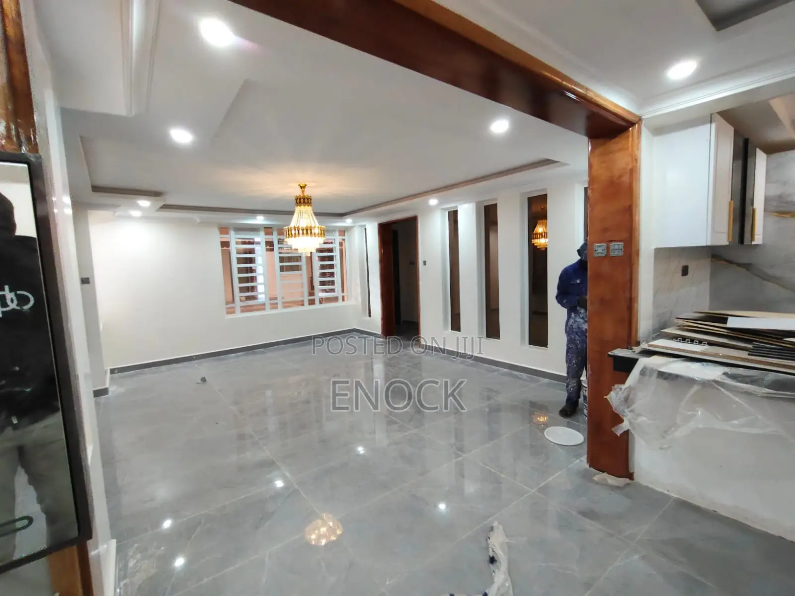 5bdrm Mansion in Upper Elgonview View for sale