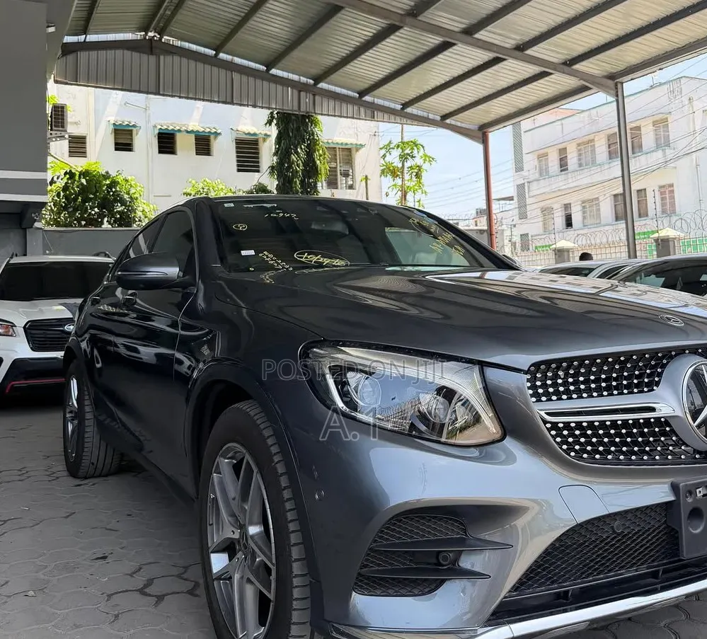 Mercedes-Benz GLC-Class 2019 Gray